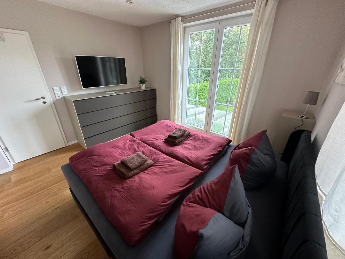 Stadtvilla In Leipzig 7 Personen 3 Schlafzimmer 2 Baeder Garten Und Terrasse Zentral Gelegen Messe Innenstadt Seen Extérieur photo